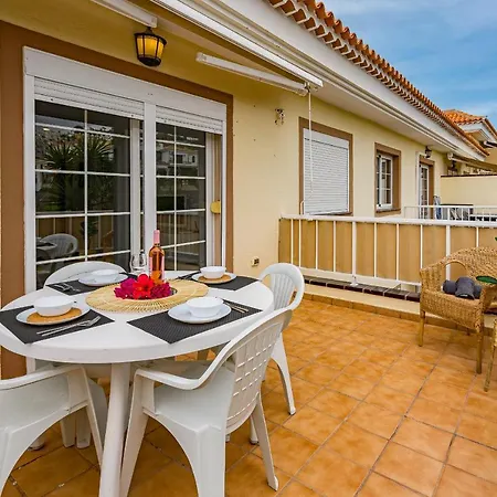 アパート La De *