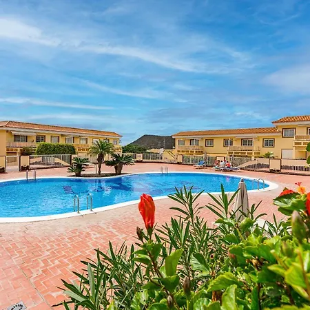 Apartment La Finca De *
