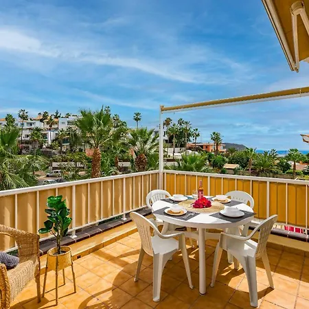 Apartamento La Finca De *